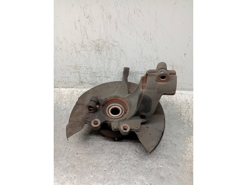 Recambio de mangueta delantera izquierda para ford kuga (cbs) titanium referencia OEM IAM   