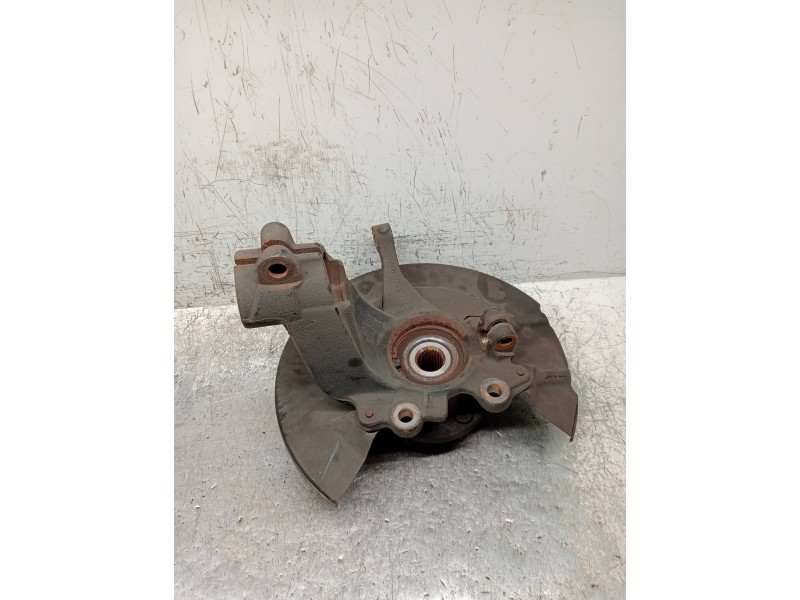 Recambio de mangueta delantera derecha para ford kuga (cbs) titanium referencia OEM IAM   