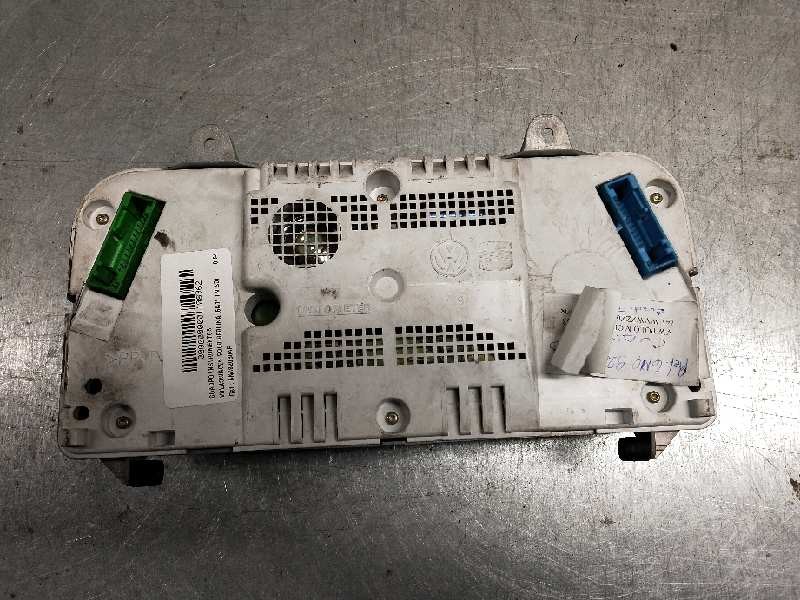 Recambio de cuadro instrumentos para volkswagen polo berlina (6n1) 1.9 sdi referencia OEM IAM 6N0920804P  