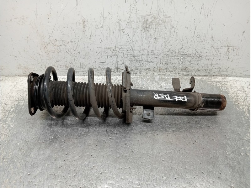 Recambio de amortiguador delantero derecho para ford kuga (cbs) titanium referencia OEM IAM CV6118045DCB  