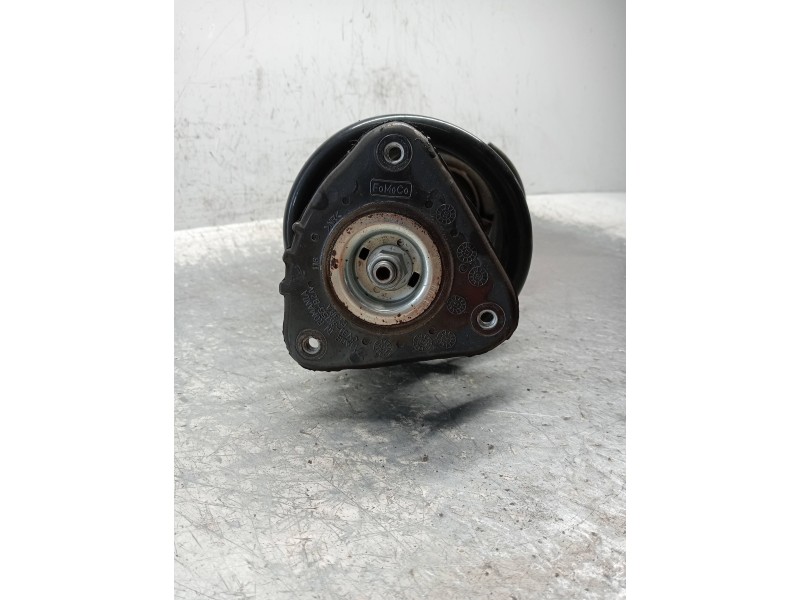 Recambio de amortiguador delantero derecho para ford kuga (cbs) titanium referencia OEM IAM CV6118045DCB  