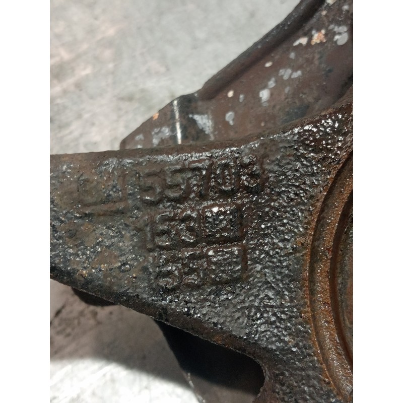 Recambio de mangueta delantera derecha para opel corsa d essentia referencia OEM IAM 55703153  