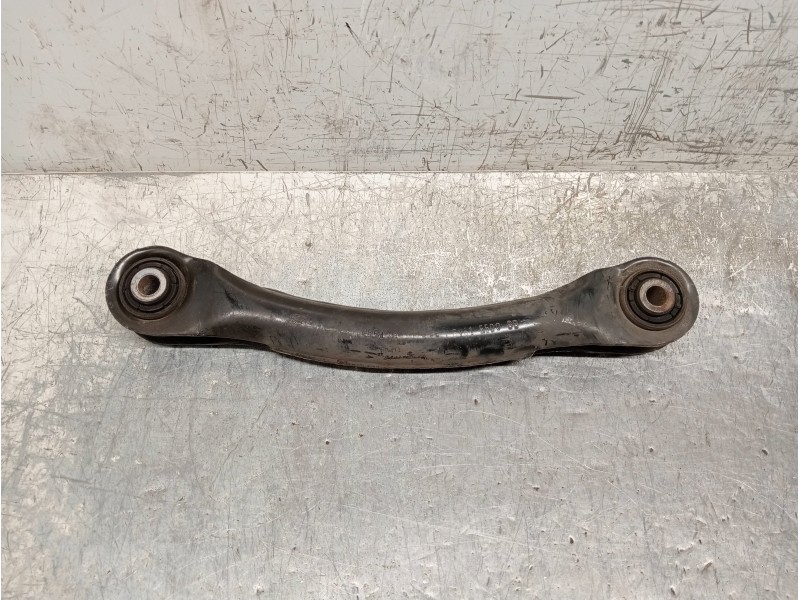 Recambio de brazo suspension superior trasero derecho para ford kuga (cbs) titanium referencia OEM IAM BV615500BB  