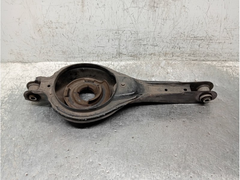 Recambio de brazo suspension inferior trasero izquierdo para ford kuga (cbs) titanium referencia OEM IAM CV615K652AAC  