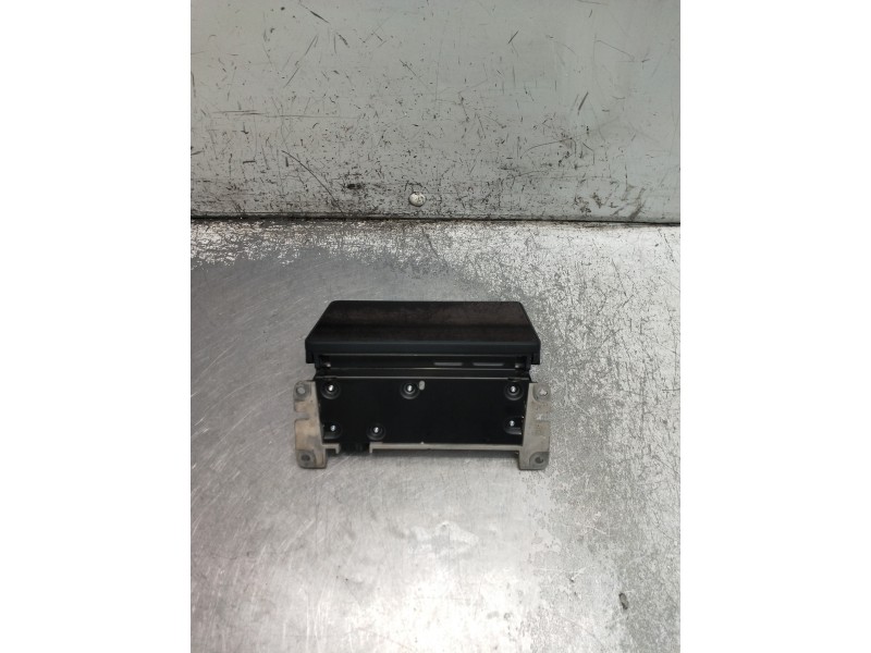 Recambio de pantalla multifuncion para audi a4 avant (8w5) advanced edition referencia OEM IAM 8W0919604  