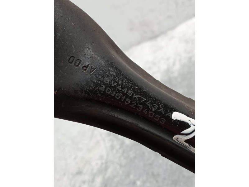 Recambio de brazo suspension inferior trasero izquierdo para ford kuga (cbs) titanium referencia OEM IAM 8V415K743AA  