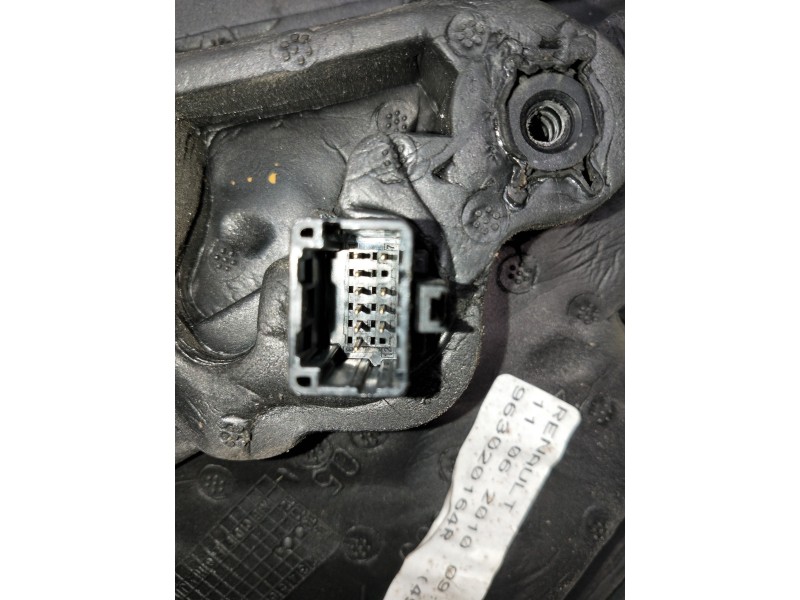 Recambio de retrovisor izquierdo para renault fluence expression referencia OEM IAM   ELECTRICO