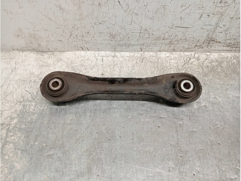 Recambio de brazo suspension inferior trasero derecho para ford kuga (cbs) titanium referencia OEM IAM 8V415K743AA  
