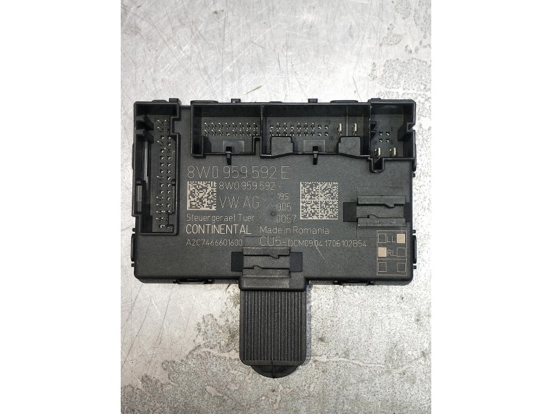 Recambio de modulo electronico para audi a4 avant (8w5) advanced edition referencia OEM IAM 8W0959592E  