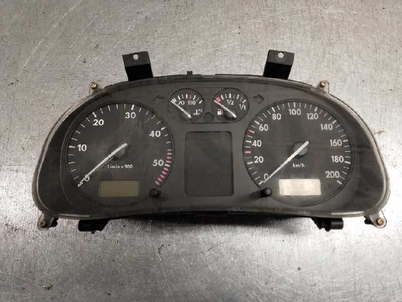Recambio de cuadro instrumentos para volkswagen polo berlina (6n2) 1.9 sdi referencia OEM IAM 6N0919861 0263602009 
