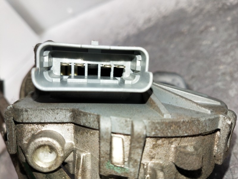 Recambio de motor limpia delantero para renault fluence expression referencia OEM IAM 288000007R  