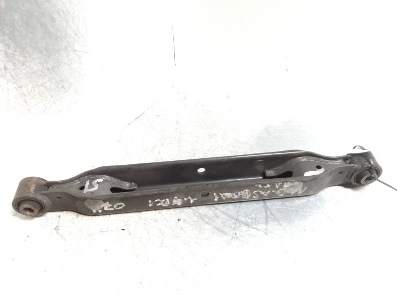Recambio de brazo suspension superior trasero izquierdo para nissan qashqai (j10) acenta referencia OEM IAM   