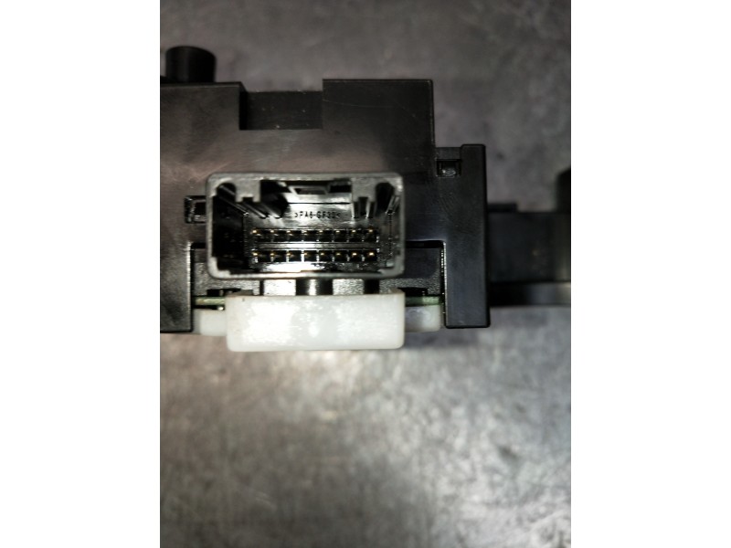 Recambio de mando luces para renault fluence expression referencia OEM IAM 255670040R  