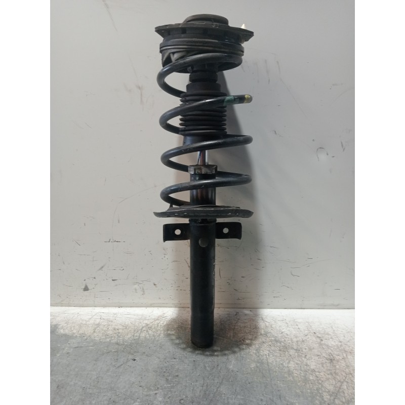 Recambio de amortiguador delantero derecho para renault megane ii coupe/cabrio authentique referencia OEM IAM 8200398657  
