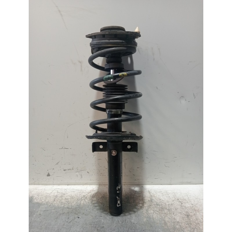Recambio de amortiguador delantero izquierdo para renault megane ii coupe/cabrio authentique referencia OEM IAM 8200398657  