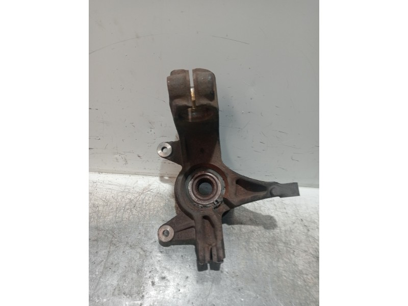 Recambio de mangueta delantera derecha para renault megane ii coupe/cabrio authentique referencia OEM IAM   