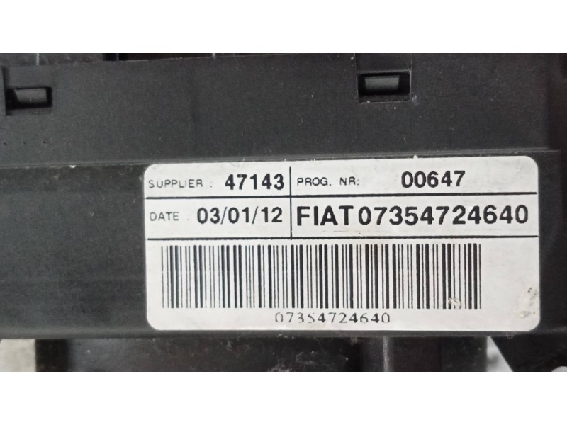 Recambio de mando luces para fiat nuova 500 (150) lounge referencia OEM IAM 07354724640  