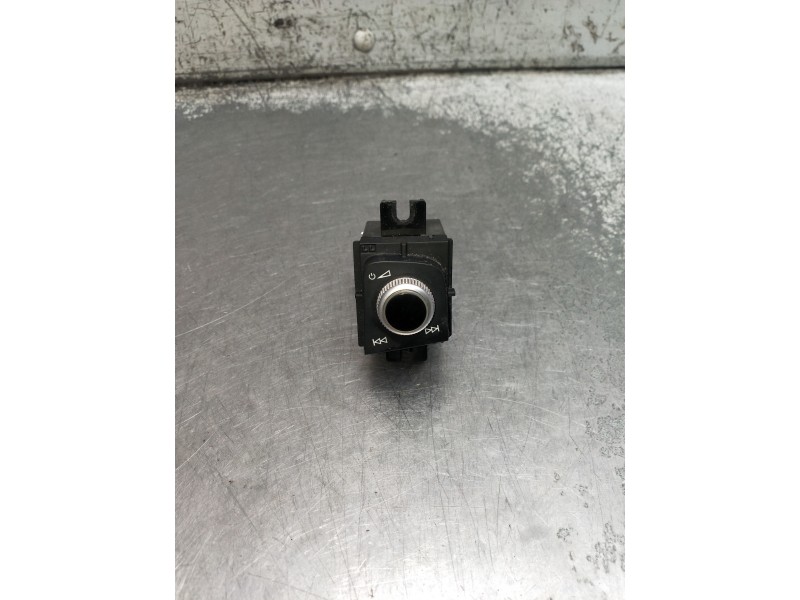 Recambio de mando multifuncion para audi a4 avant (8w5) advanced edition referencia OEM IAM   