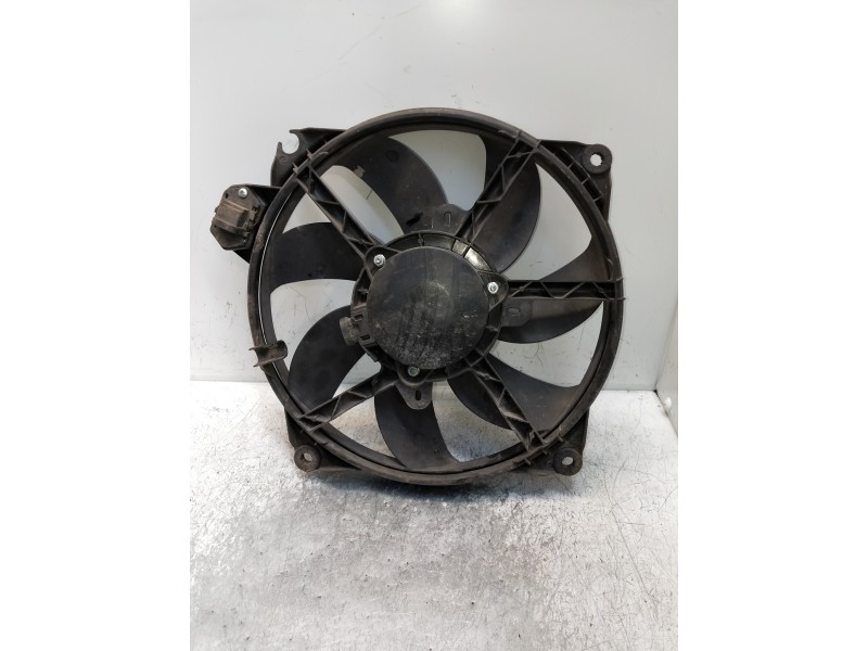 Recambio de electroventilador para renault fluence expression referencia OEM IAM   