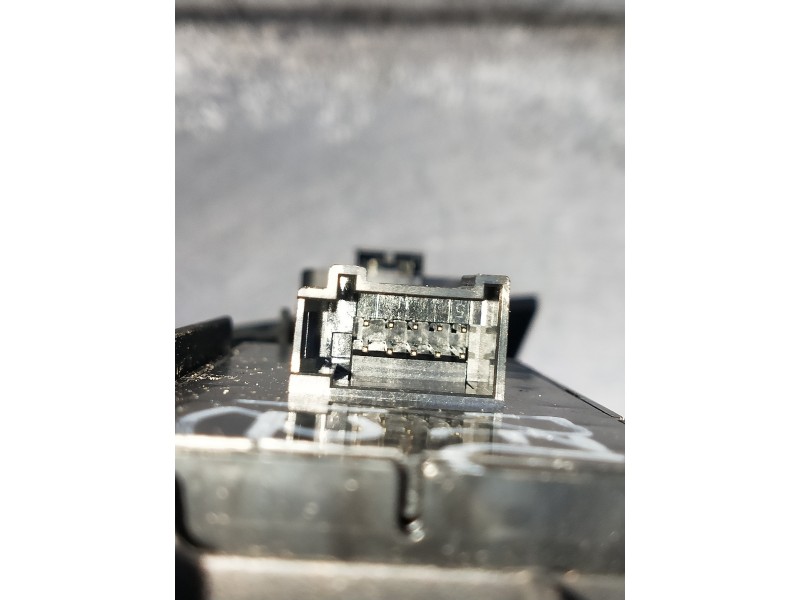 Recambio de mando elevalunas delantero izquierdo para audi a4 avant (8w5) advanced edition referencia OEM IAM 4M0959565M  