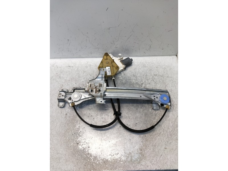 Recambio de elevalunas trasero izquierdo para renault fluence expression referencia OEM IAM   4P