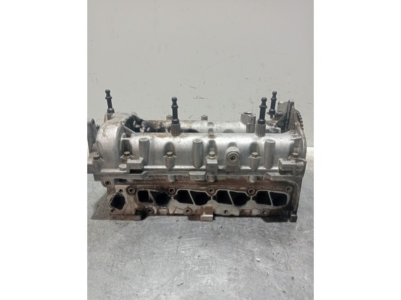 Recambio de culata para opel corsa d essentia referencia OEM IAM 55188595  