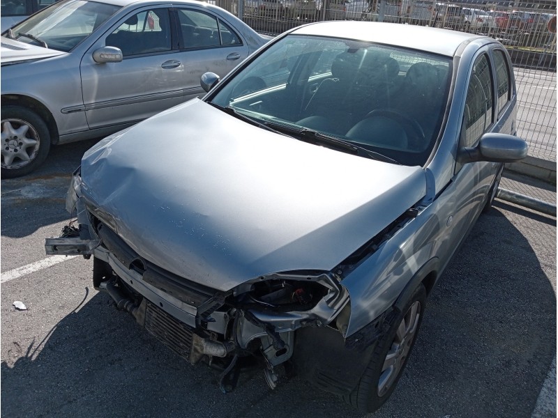 opel corsa c del año 2006