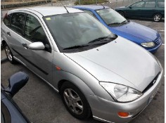 ford focus berlina (cak) del año 2001