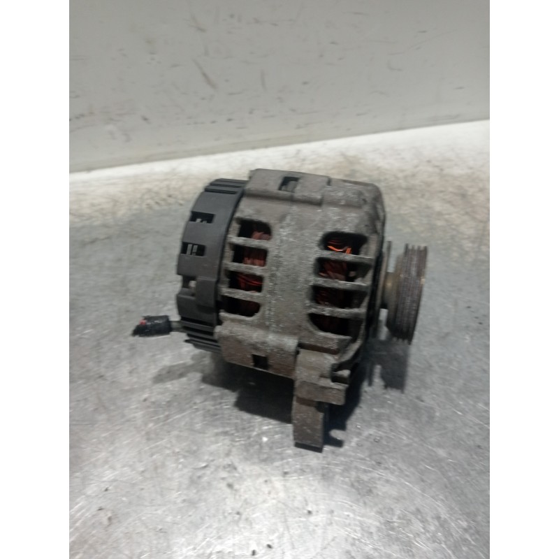 Recambio de alternador para renault clio ii fase ii (b/cb0) authentique referencia OEM IAM 7700437090 SG9B035 2542422C