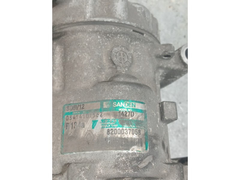 Recambio de compresor aire acondicionado para renault clio ii fase ii (b/cb0) authentique referencia OEM IAM 8200037058  SD6V12