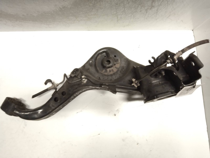 Recambio de brazo suspension inferior trasero izquierdo para nissan qashqai (j10) acenta referencia OEM IAM   
