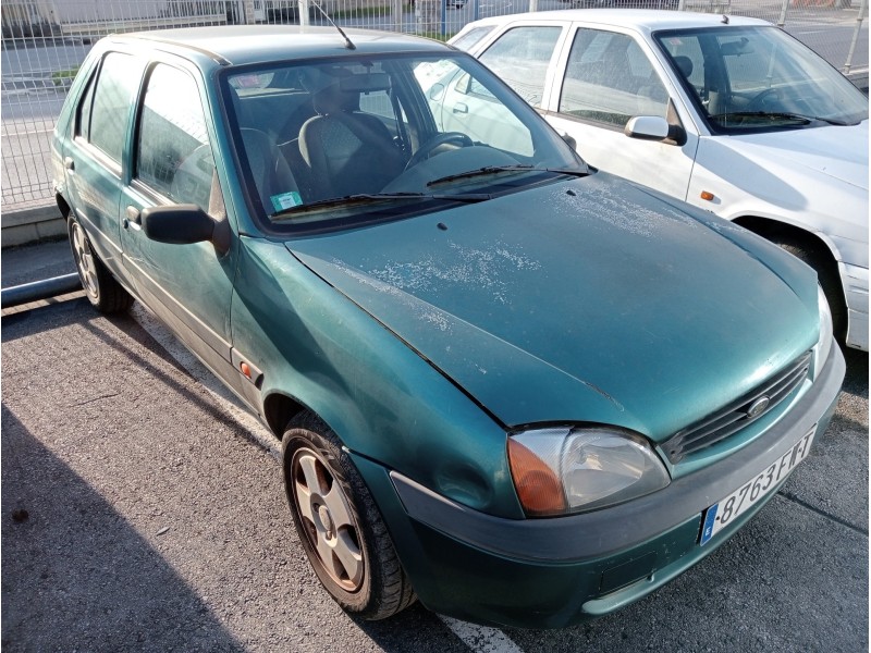 ford fiesta berlina (dx) del año 2007