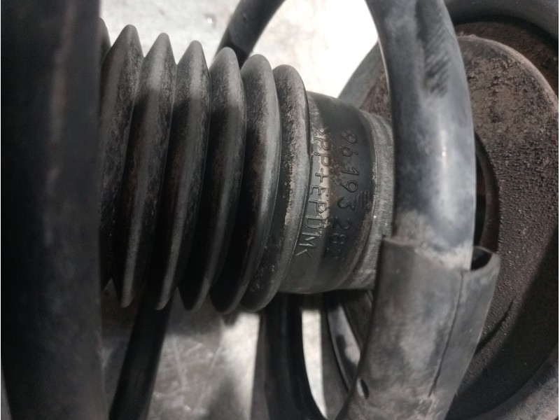 Recambio de amortiguador delantero derecho para peugeot 406 berlina (s1/s2) stdt referencia OEM IAM   