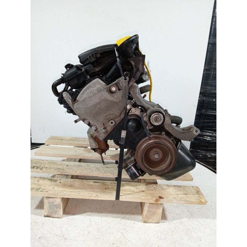 Recambio de motor completo para renault clio ii fase ii (b/cb0) authentique referencia OEM IAM D4FG722 F086714 