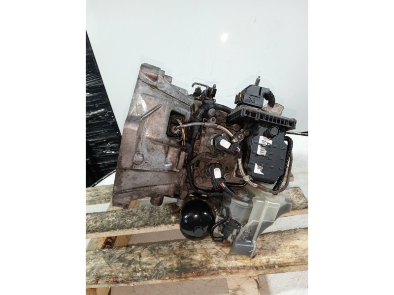 Recambio de caja cambios para citroen c4 picasso sx referencia OEM IAM 20DB22 0113989 AUTOMOTATICO