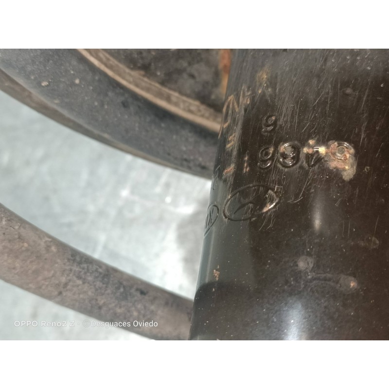 Recambio de amortiguador delantero derecho para kia sportage ex referencia OEM IAM 546612E500  