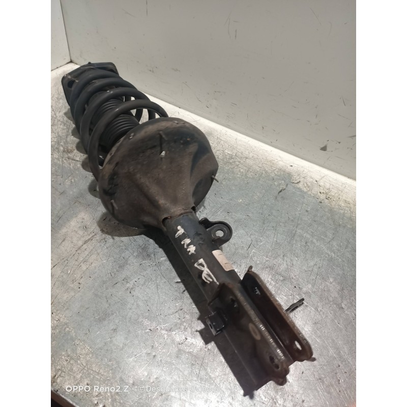 Recambio de amortiguador trasero derecho para kia sportage ex referencia OEM IAM 553612E501  