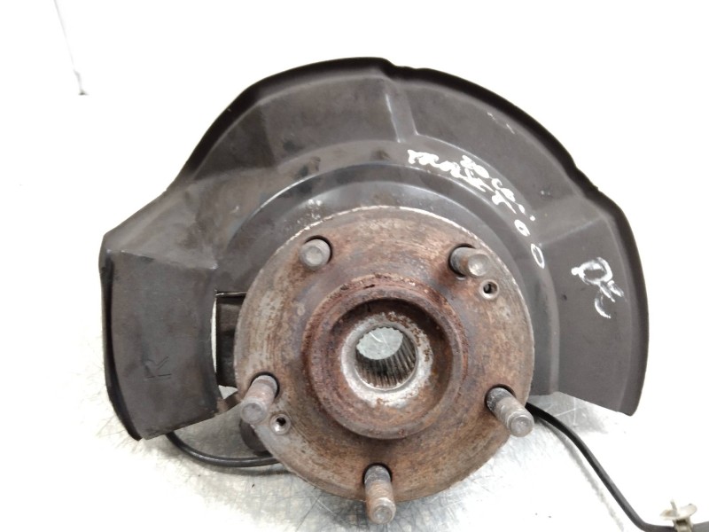 Recambio de mangueta delantera derecha para hyundai trajet (fo) 2.0 gls referencia OEM IAM   