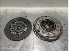 Recambio de kit embrague para kia sportage ex referencia OEM IAM 324048710  