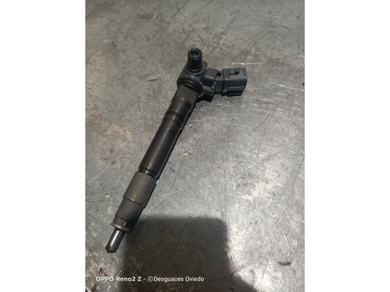 Recambio de inyector para toyota land cruiser (j15) gx referencia OEM IAM 2367011050 01E83587 