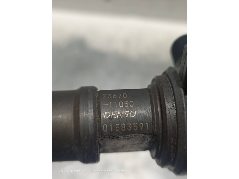 Recambio de inyector para toyota land cruiser (j15) gx referencia OEM IAM 2367011050 01E83591 