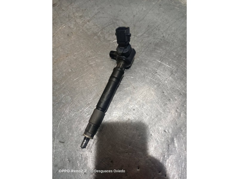 Recambio de inyector para toyota hilux 2.4 referencia OEM IAM 2367011050 08E34189 
