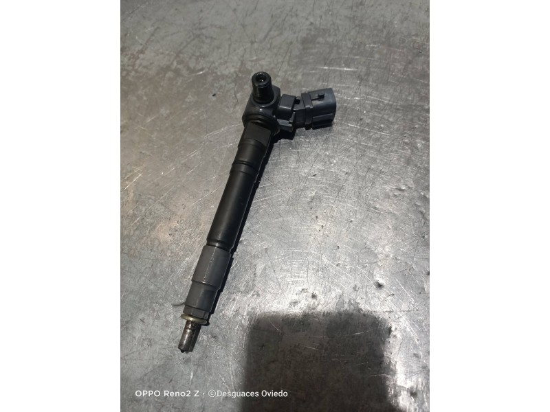 Recambio de inyector para toyota land cruiser (j15) gx referencia OEM IAM 236700E070 03E19124 