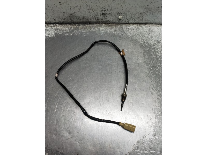 Recambio de sensor para audi a4 avant (8w5) advanced edition referencia OEM IAM 8W0906088F  