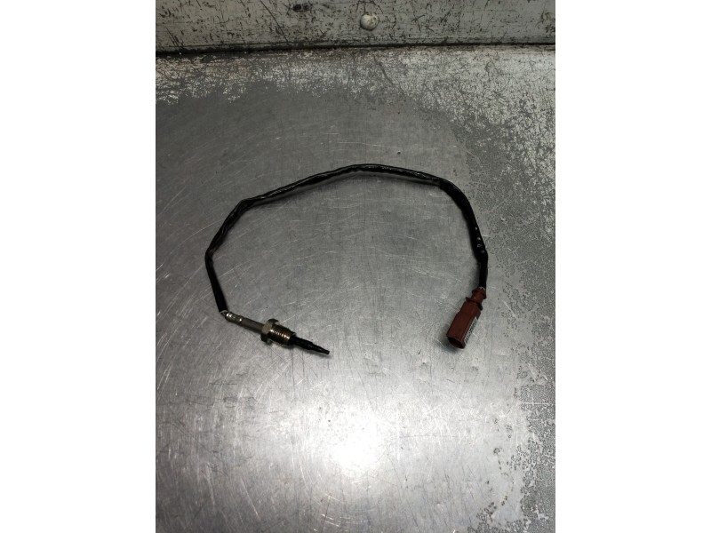 Recambio de sensor para audi a4 avant (8w5) advanced edition referencia OEM IAM 8W0906088B  