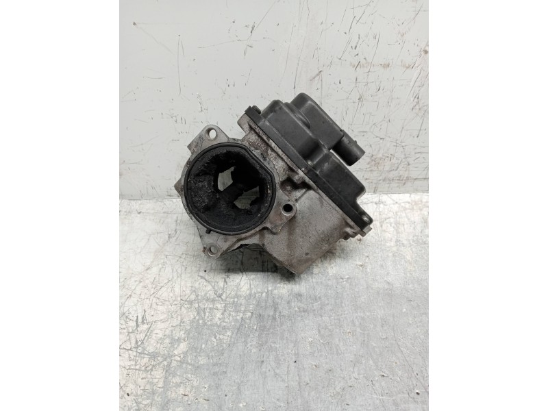 Recambio de valvula egr para audi a3 (8p) 2.0 tdi ambiente (dpf) (125kw) referencia OEM IAM 03G131501 216035358 