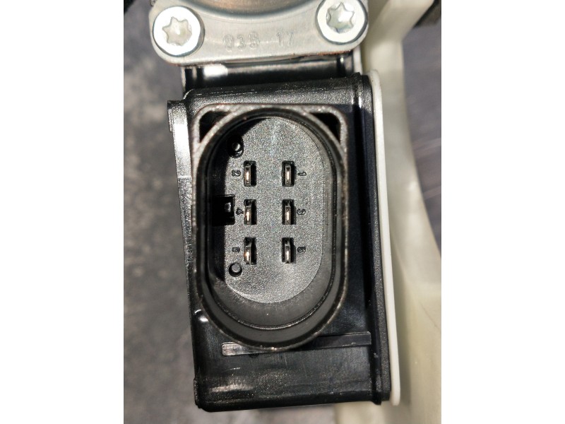 Recambio de motor techo electrico para audi a4 avant (8w5) advanced edition referencia OEM IAM 8W9863560  