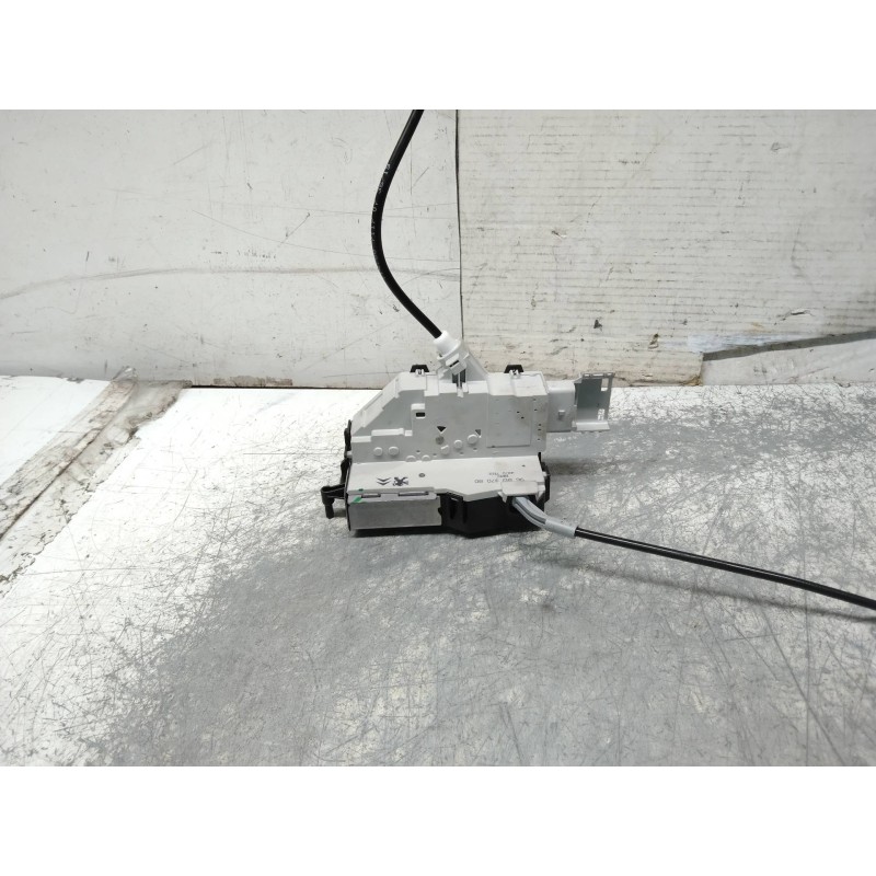 Recambio de motor cierre centralizado trasero derecho para citroen c4 berlina cool referencia OEM IAM 9681337080  5P