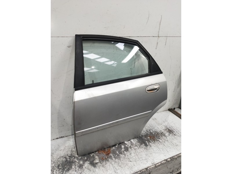 Recambio de puerta trasera izquierda para daewoo nubira berlina referencia OEM IAM   4P