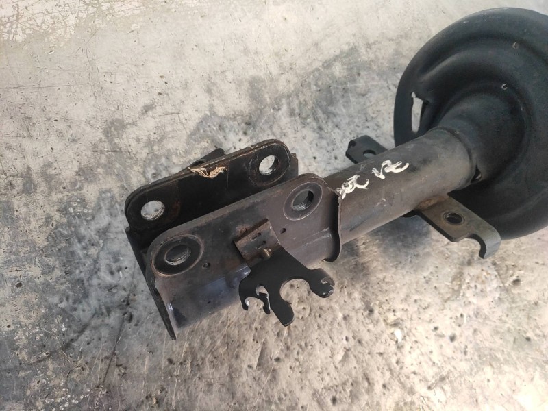 Recambio de amortiguador delantero izquierdo para renault laguna iii authentique referencia OEM IAM 543020001R  